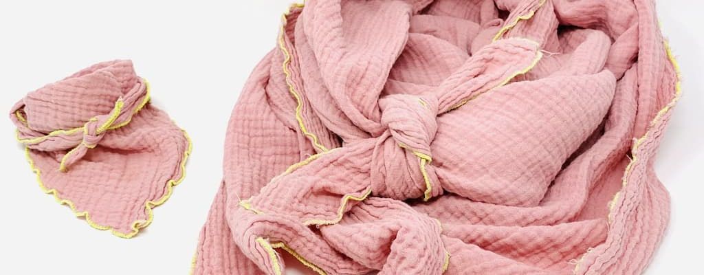 Musselin-Tuch Set Altrosa mit neon-gelbem Rand in klein und groß