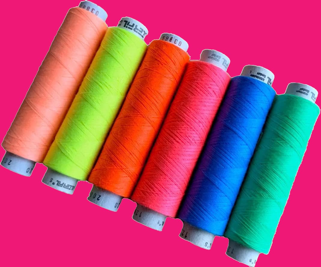 Neon-Garn Aprikose, Neon-Gelb, Neon-Orange, Neon-Pink, Knall-Blau, Neon-Grün
